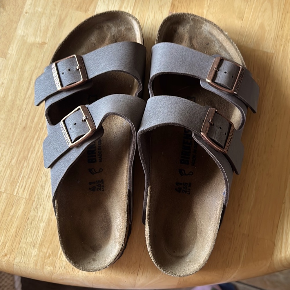 Birkenstock sandals size 10